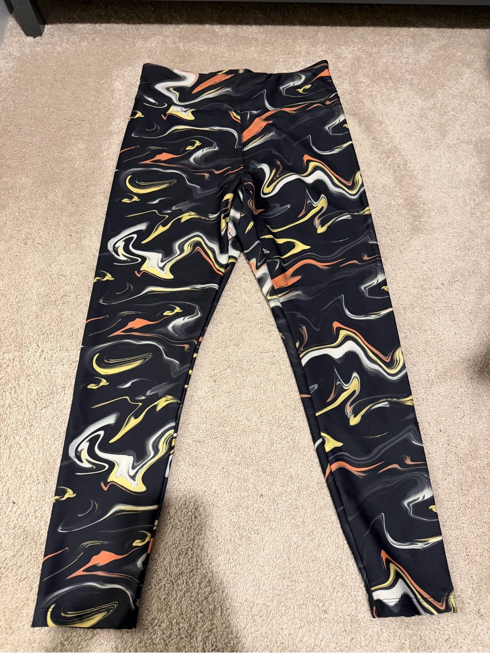 Black Swirl Print Leggings - Performance Women's Leggings